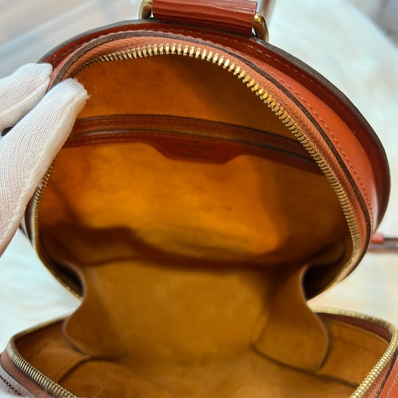 ♦️Louis Vuitton mabillon Epi Backpack - Picture 6 of 11